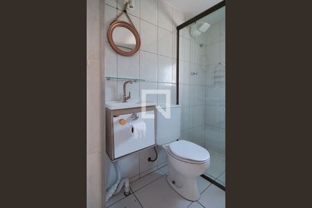 Banheiro  de kitnet/studio à venda com 1 quarto, 30m² em Bela Vista, São Paulo