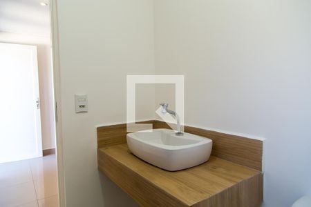 Lavabo de casa para alugar com 2 quartos, 125m² em Planalto Paulista, São Paulo