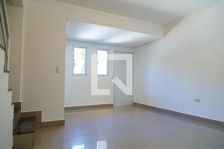 Sala de casa para alugar com 2 quartos, 125m² em Planalto Paulista, São Paulo