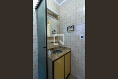 Banheiro de apartamento à venda com 1 quarto, 47m² em Vila Mariza, São Bernardo do Campo