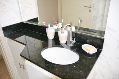 Apartamento à venda com 156m², 4 quartos e 3 vagasBanheiro Suite 4