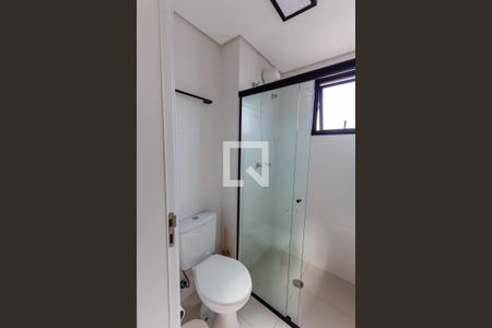 Banheiro de apartamento à venda com 1 quarto, 44m² em Campestre, Santo André