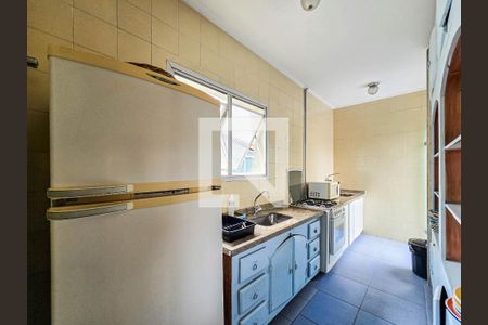 Apartamento para alugar com 147m², 3 quartos e 2 vagas Apartamento para alugar com 147m², 3 quartos e 2 vagasCozinha