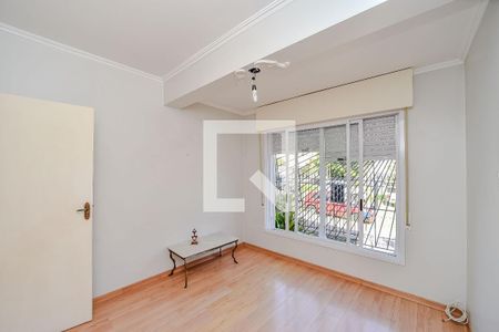 Sala 1 de casa à venda com 4 quartos, 200m² em Jardim São Pedro, Porto Alegre