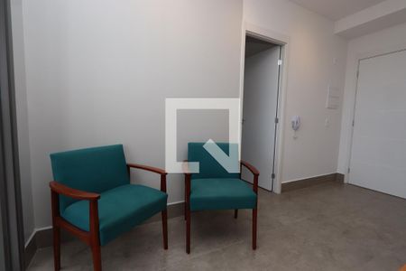 Sala/Cozinha de apartamento para alugar com 1 quarto, 28m² em Vila Independência, São Paulo