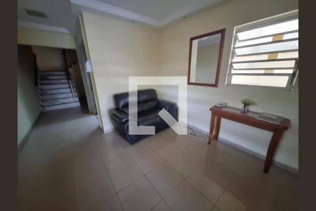 Apartamento para alugar com 70m², 2 quartos e 1 vaga Apartamento para alugar com 70m², 2 quartos e 1 vagaHall de entrada
