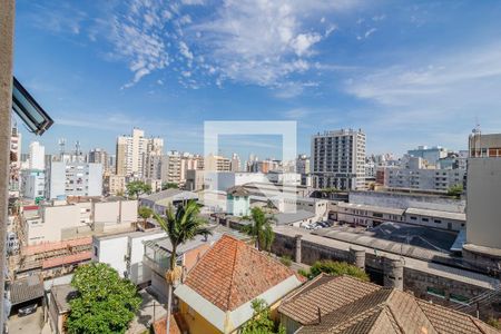 Vista de apartamento à venda com 2 quartos, 68m² em Farroupilha, Porto Alegre