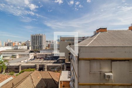 Vista de apartamento à venda com 2 quartos, 68m² em Farroupilha, Porto Alegre