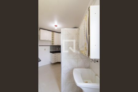 Apartamento para alugar com 60m², 3 quartos e 1 vagaÁrea de Serviço