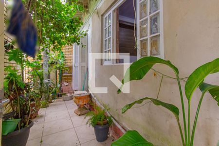 Casa à venda com 80m², 4 quartos e 3 vagas Casa à venda com 80m², 4 quartos e 3 vagasÁrea externa