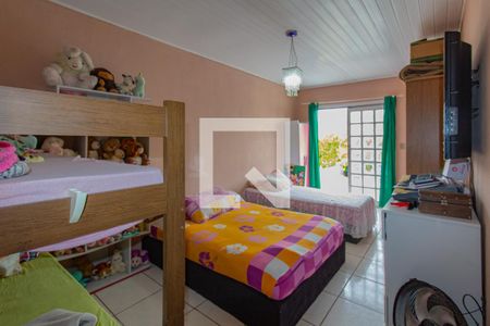 Casa à venda com 80m², 4 quartos e 3 vagas Casa à venda com 80m², 4 quartos e 3 vagasQuarto 4