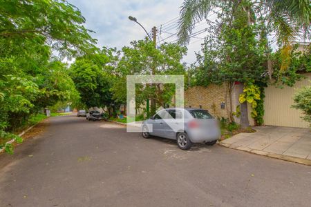 Casa à venda com 80m², 4 quartos e 3 vagas Casa à venda com 80m², 4 quartos e 3 vagasVista da Rua