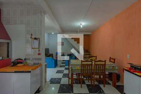 Casa à venda com 80m², 4 quartos e 3 vagas Casa à venda com 80m², 4 quartos e 3 vagasCozinha 2