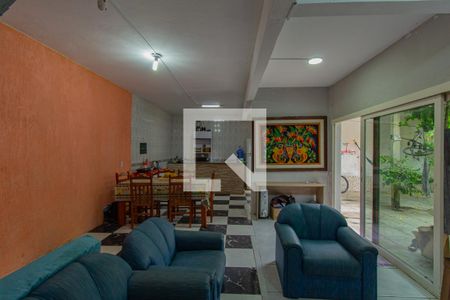 Casa à venda com 80m², 4 quartos e 3 vagas Casa à venda com 80m², 4 quartos e 3 vagasSala 2