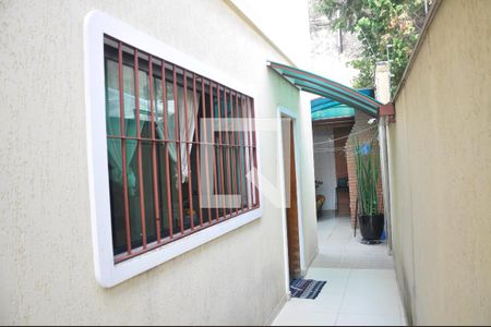 Casa à venda com 229m², 3 quartos e 5 vagas Casa à venda com 229m², 3 quartos e 5 vagasCorredor Externo