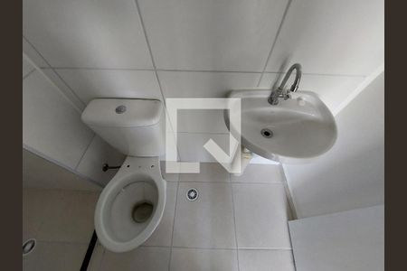 Apartamento para alugar com 36m², 2 quartos e sem vaga Apartamento para alugar com 36m², 2 quartos e sem vagaBanheiro