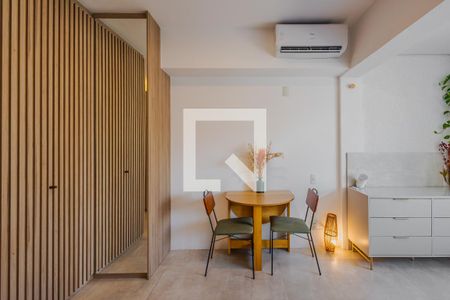 Sala de apartamento para alugar com 1 quarto, 31m² em Pinheiros, São Paulo