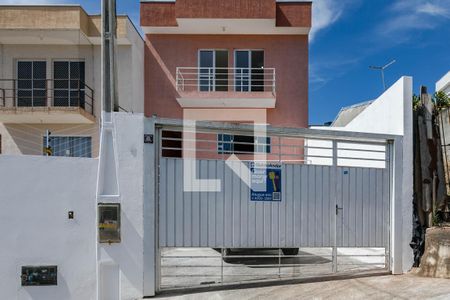 Casa para alugar com 113m², 3 quartos e 2 vagasPlaquinha - Fachada