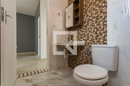 Casa para alugar com 113m², 3 quartos e 2 vagasBanheiro Social