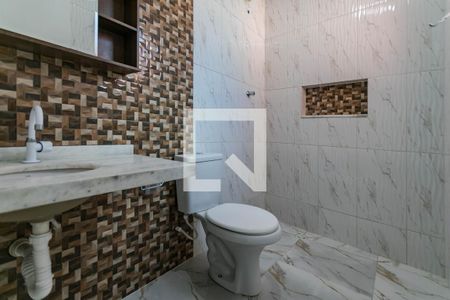 Casa para alugar com 113m², 3 quartos e 2 vagasBanheiro Social