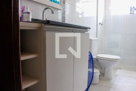 Casa à venda com 1904500m², 3 quartos e 2 vagas Casa à venda com 1904500m², 3 quartos e 2 vagasBanheiro