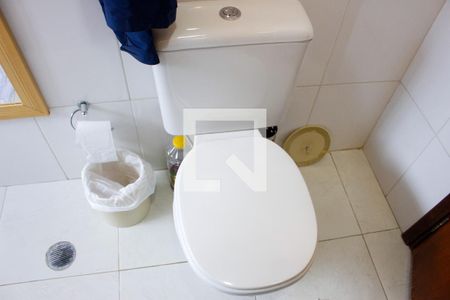 Casa à venda com 1904500m², 3 quartos e 2 vagas Casa à venda com 1904500m², 3 quartos e 2 vagasBanheiro