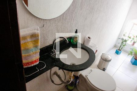 Casa à venda com 1904500m², 3 quartos e 2 vagas Casa à venda com 1904500m², 3 quartos e 2 vagasBanheiro 2