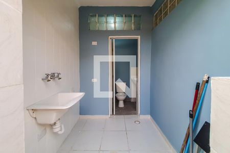 Casa à venda com 260m², 4 quartos e 1 vagaÁrea de Serviço