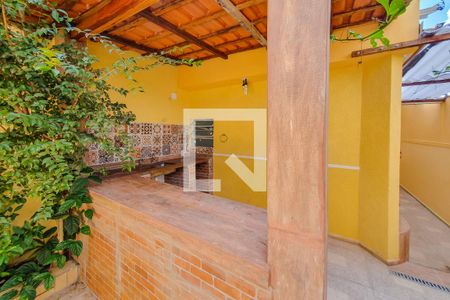 Casa à venda com 260m², 4 quartos e 1 vagaQuintal