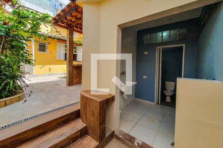 Casa à venda com 260m², 4 quartos e 1 vagaquintal