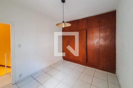 Casa à venda com 260m², 4 quartos e 1 vagaquarto 1