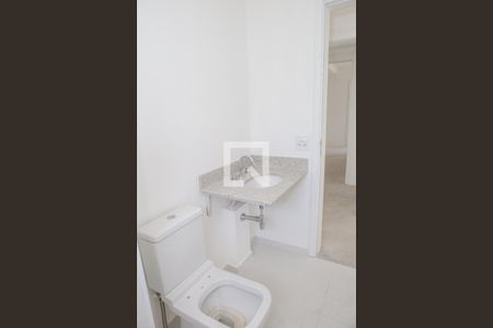 Apartamento à venda com 180m², 4 quartos e 3 vagas Apartamento à venda com 180m², 4 quartos e 3 vagasBanheiro da Suíte 3