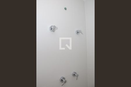 Apartamento à venda com 180m², 4 quartos e 3 vagas Apartamento à venda com 180m², 4 quartos e 3 vagasBanheiro da Suíte 4
