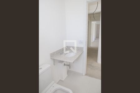Apartamento à venda com 180m², 4 quartos e 3 vagas Apartamento à venda com 180m², 4 quartos e 3 vagasBanheiro da Suíte 2