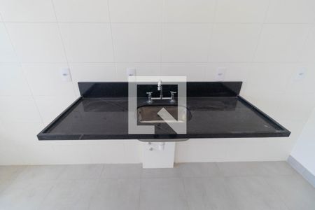 Apartamento à venda com 65m², 2 quartos e 2 vagasCozinha