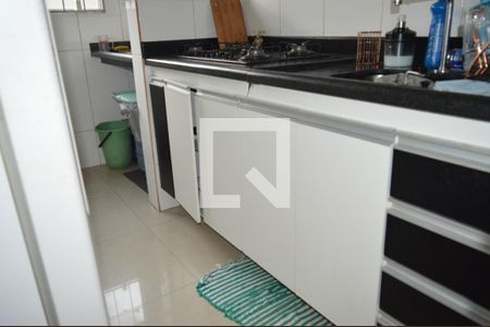 Apartamento à venda com 54m², 2 quartos e 1 vagaCozinha