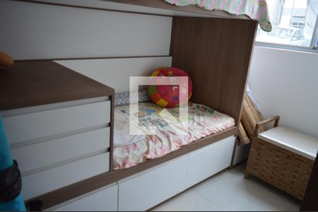 Quarto 2 de apartamento à venda com 2 quartos, 54m² em Centro, Contagem