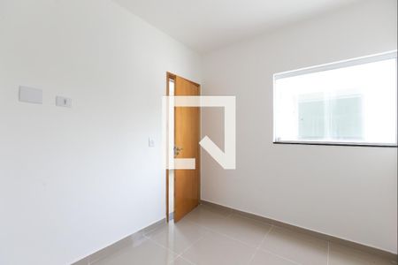 Quarto 2 de apartamento para alugar com 2 quartos, 43m² em Vila Santana, São Paulo