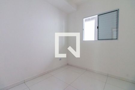 Quarto 1 de apartamento para alugar com 2 quartos, 33m² em Itaquera, São Paulo