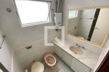 Apartamento à venda com 136m², 3 quartos e 1 vagaBanheiro Social