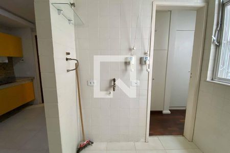 Apartamento à venda com 136m², 3 quartos e 1 vagaÁrea de Serviço