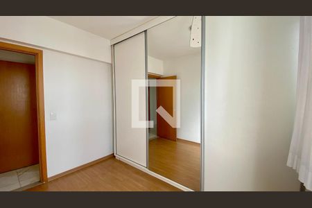 Quarto 2 de apartamento à venda com 3 quartos, 98m² em Nova Suíça, Belo Horizonte