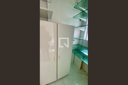 Apartamento à venda com 98m², 3 quartos e 2 vagasÁrea de Serviço