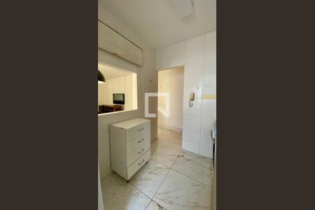 Apartamento à venda com 98m², 3 quartos e 2 vagasCozinha