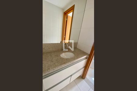 Apartamento à venda com 98m², 3 quartos e 2 vagasBanheiro Social