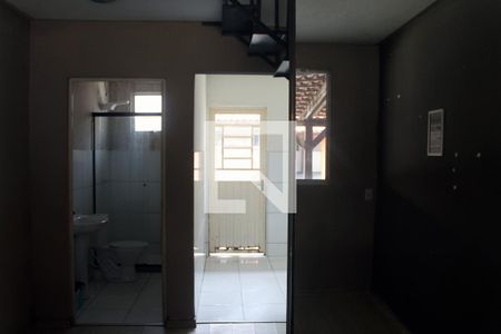 Sala de casa de condomínio para alugar com 2 quartos, 48m² em Fazenda São Borja, São Leopoldo