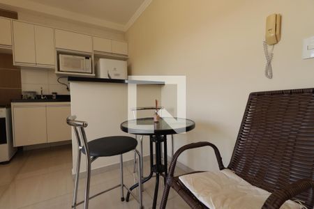 Sala de apartamento para alugar com 1 quarto, 48m² em Residencial Flórida, Ribeirão Preto