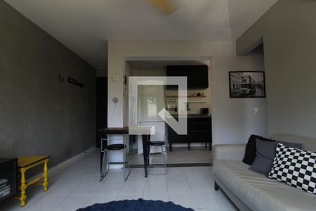 Sala de apartamento para alugar com 2 quartos, 47m² em Jacarepaguá, Rio de Janeiro