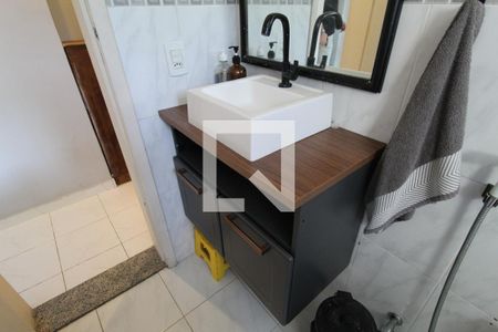 Apartamento para alugar com 47m², 2 quartos e 1 vagaBanheiro