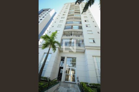 Apartamento para alugar com 55m², 2 quartos e 2 vagas Apartamento para alugar com 55m², 2 quartos e 2 vagasFachada do Prédio